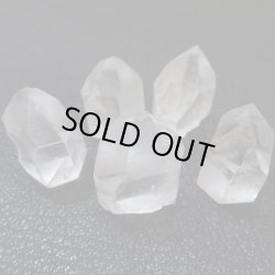画像1: 水晶ナチュラルポイント５個セット（底面カットチャートレイアウト用）【神聖幾何学ダウジングワークショップ開催記念３０％OFF】