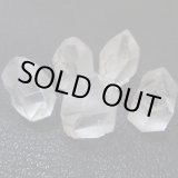 画像: 水晶ナチュラルポイント５個セット（底面カットチャートレイアウト用）【神聖幾何学ダウジングワークショップ開催記念３０％OFF】