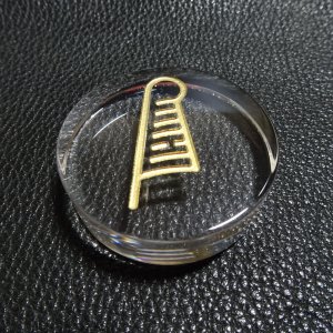 画像: 【11月26日まで30%OFF】クリスタルリエージェントコラム【マアトの羽】