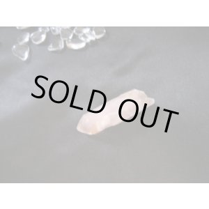 画像: リチウムクォーツナチュラルポイント【小】